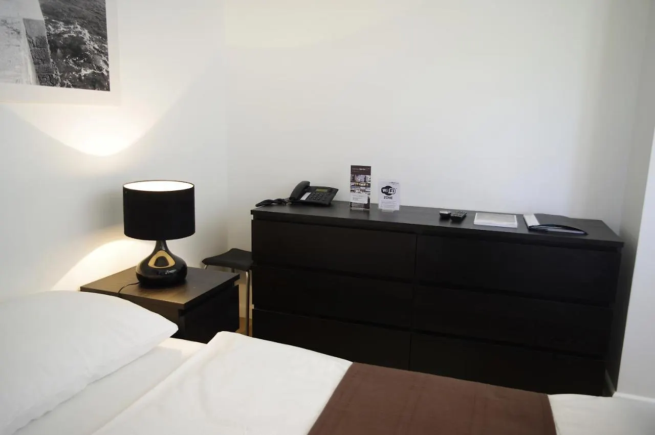 Apartments Santis10 باشْكا