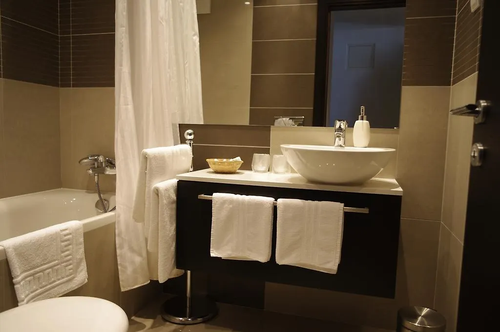 Apartments Santis10 باشْكا